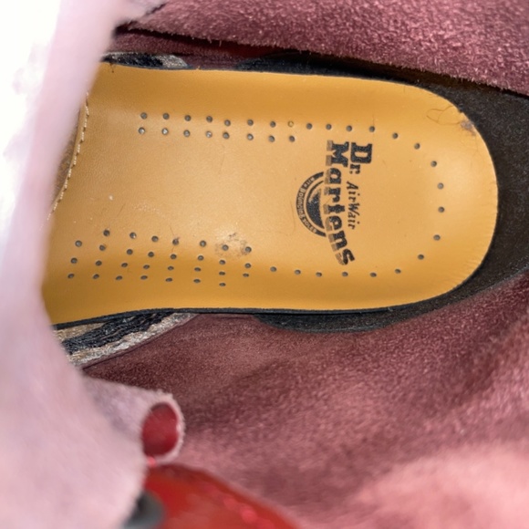 Dr. Martens burgundy combat boots size 7 - Picture 4 of 5